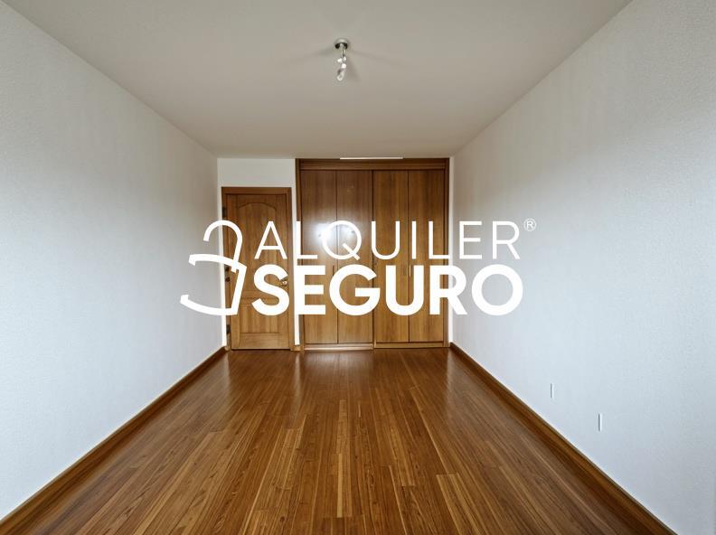 Piso en Calle Josefina Aldecoa, GALAPAGAR MADRID