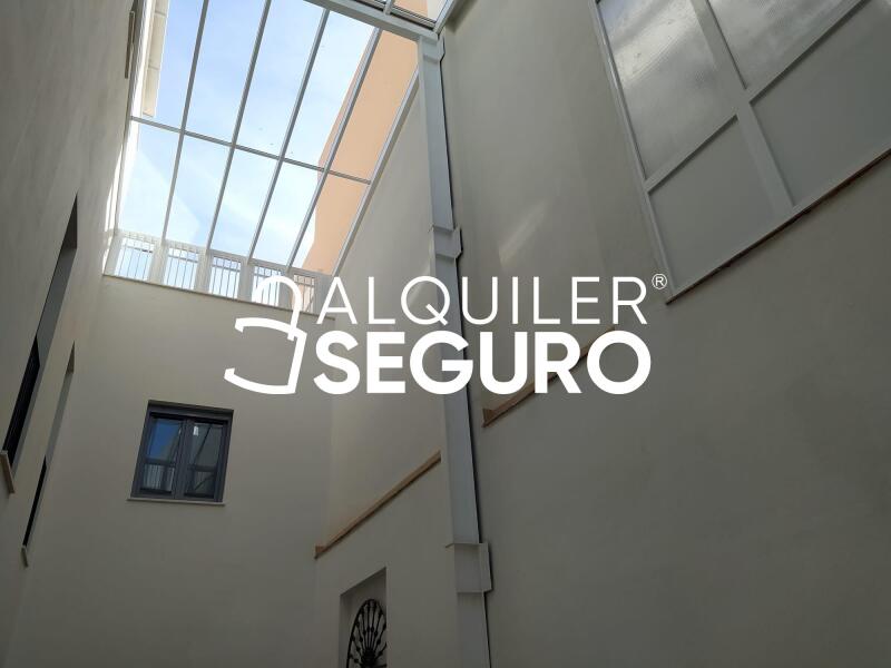 Piso en Avenida María Auxiliadora, SEVILLA SEVILLA