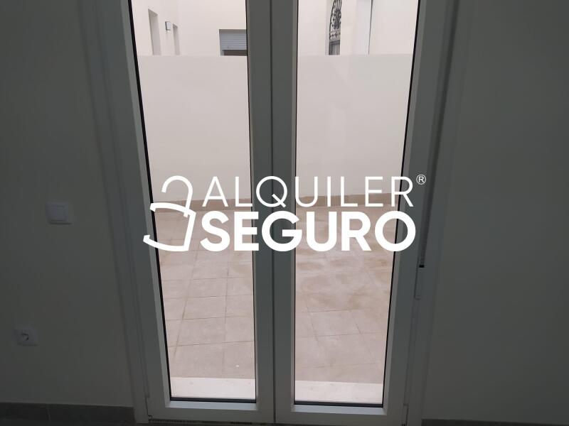 Piso en Avenida María Auxiliadora, SEVILLA SEVILLA