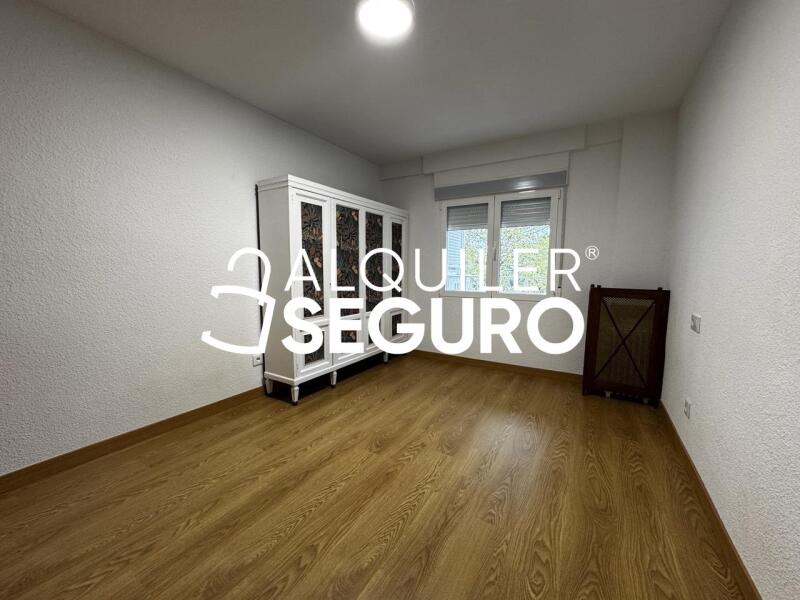 Piso en Calle Burdeos, MÓSTOLES MADRID