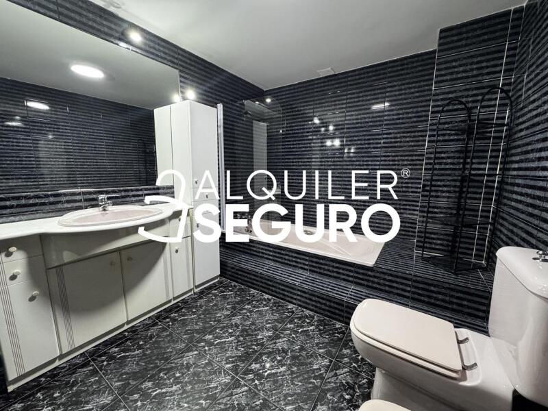 Piso en Calle Burdeos, MÓSTOLES MADRID