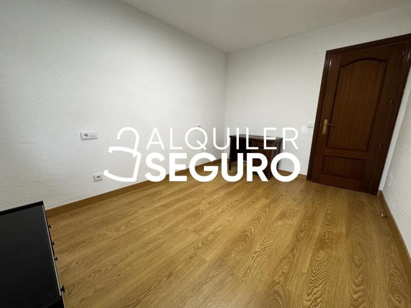 Piso en Calle Burdeos, MÓSTOLES MADRID