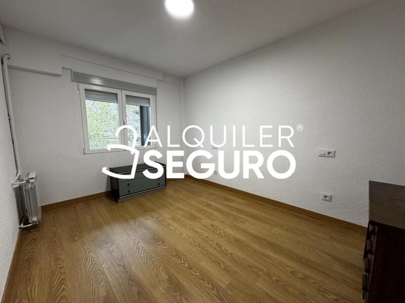 Piso en Calle Burdeos, MÓSTOLES MADRID