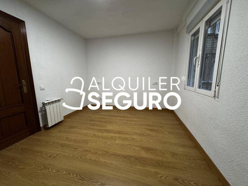 Piso en Calle Burdeos, MÓSTOLES MADRID