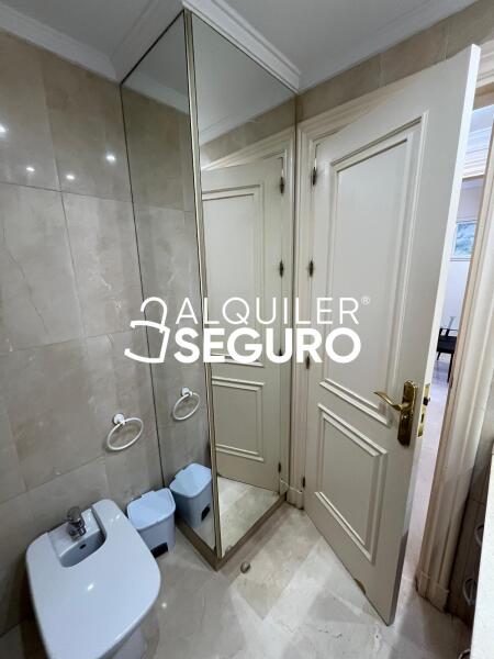 Piso en Avenida AV DEL PRADO, MARBELLA MÁLAGA