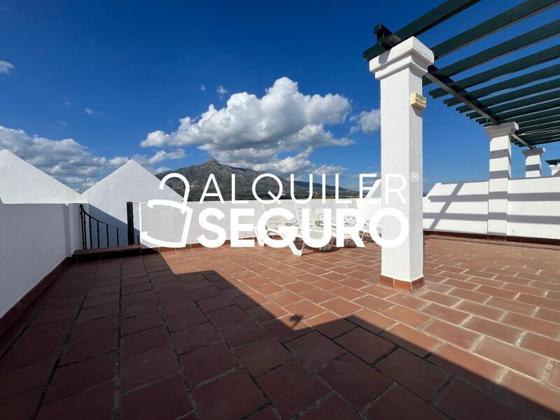 Piso en Avenida AV DEL PRADO, MARBELLA MÁLAGA