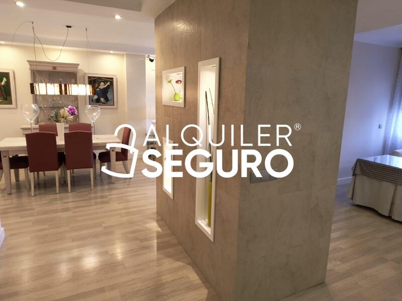 Piso en Avenida Alcalde Luis Uruñuela , SEVILLA SEVILLA
