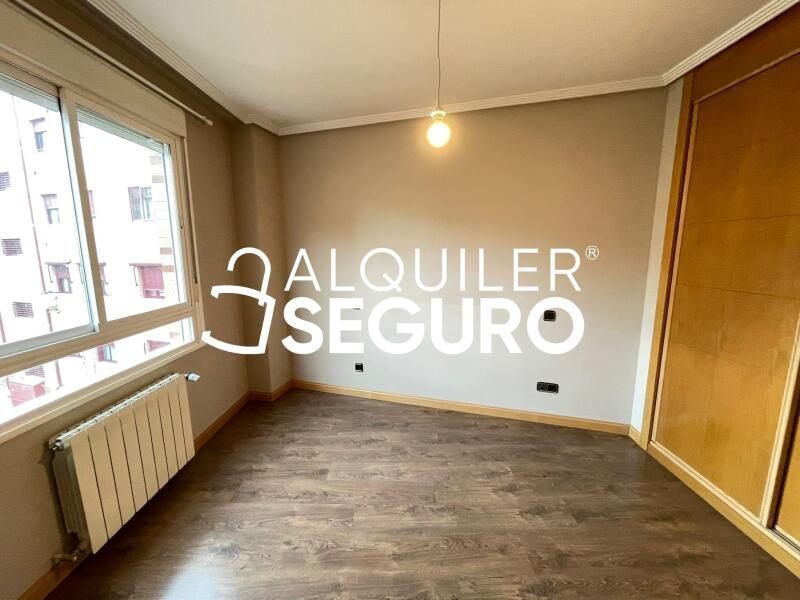 Piso en Calle Sebastián Álvaro , MADRID MADRID