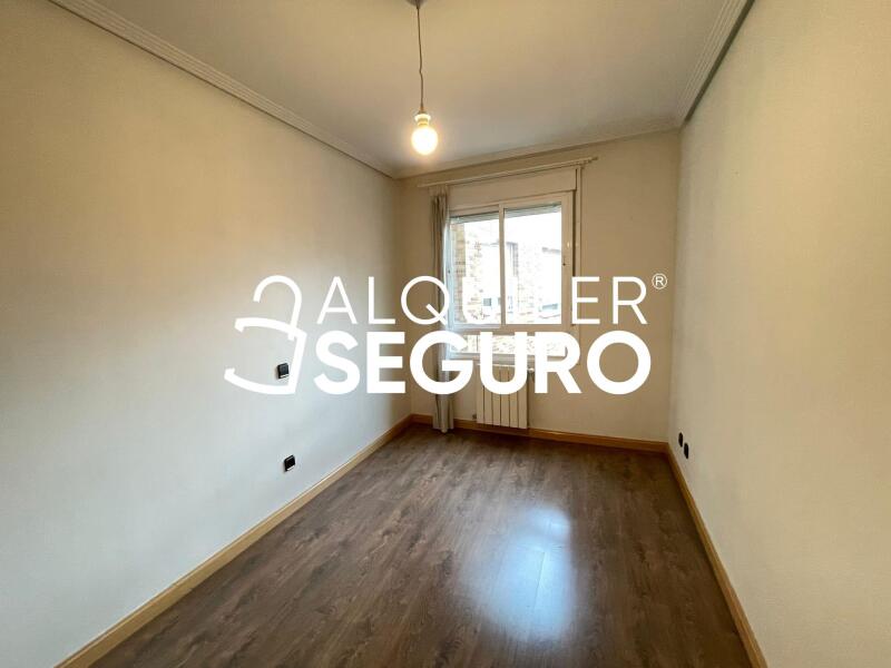 Piso en Calle Sebastián Álvaro , MADRID MADRID