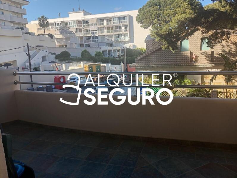 Piso en Avenida del Mar, BENALMÁDENA MÁLAGA