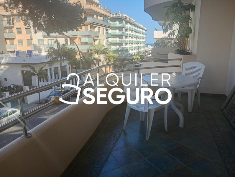 Piso en Avenida del Mar, BENALMÁDENA MÁLAGA