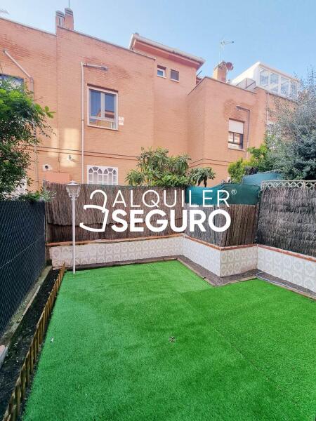 Piso en Calle Sigüenza, BOADILLA DEL MONTE MADRID