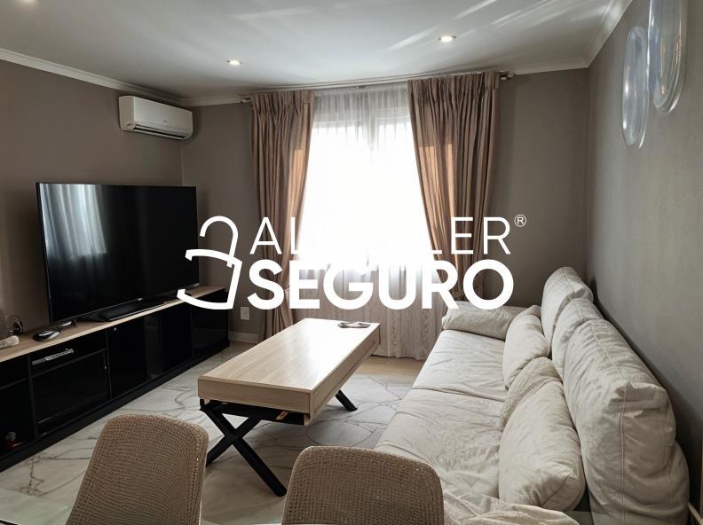 Inmueble en Calle Diego Puerta, SEVILLA