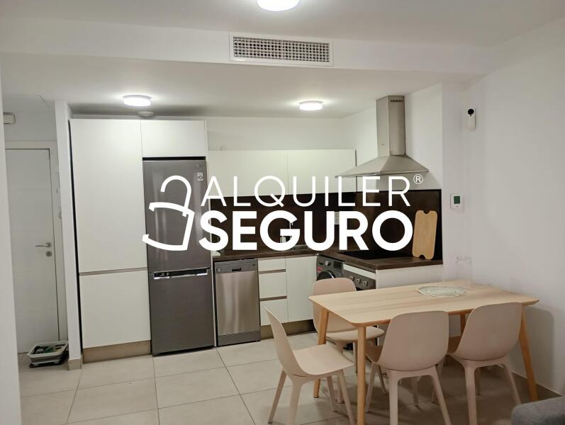 Piso en Calle Antonio Jiménez Ruiz, MÁLAGA MÁLAGA