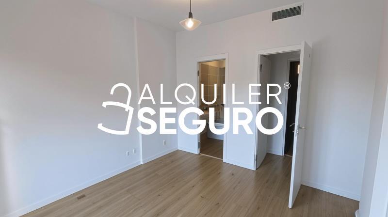 Piso en Calle Hermanos Vega Olivares, GINES SEVILLA