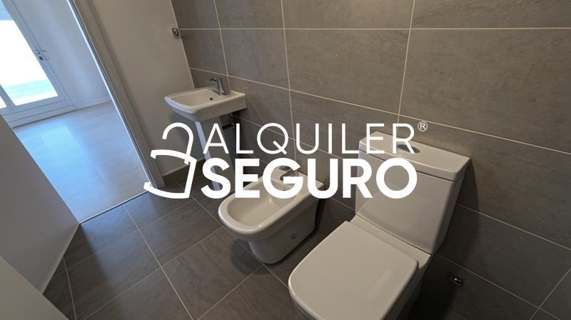Piso en Calle Hermanos Vega Olivares, GINES SEVILLA
