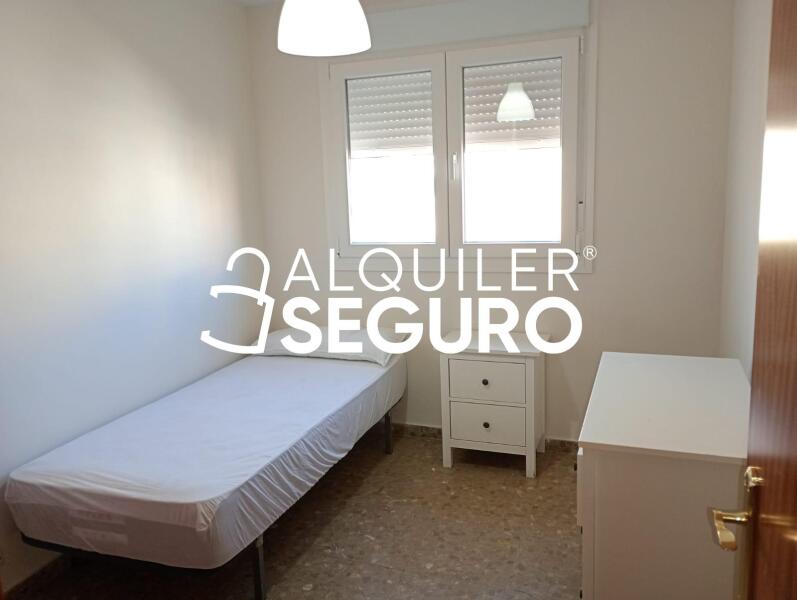Piso en Calle La Calzada de la Trinidad, MÁLAGA MÁLAGA